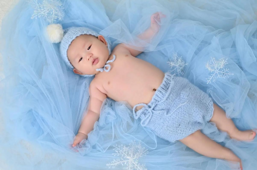 睢县宝宝间歇性斜视